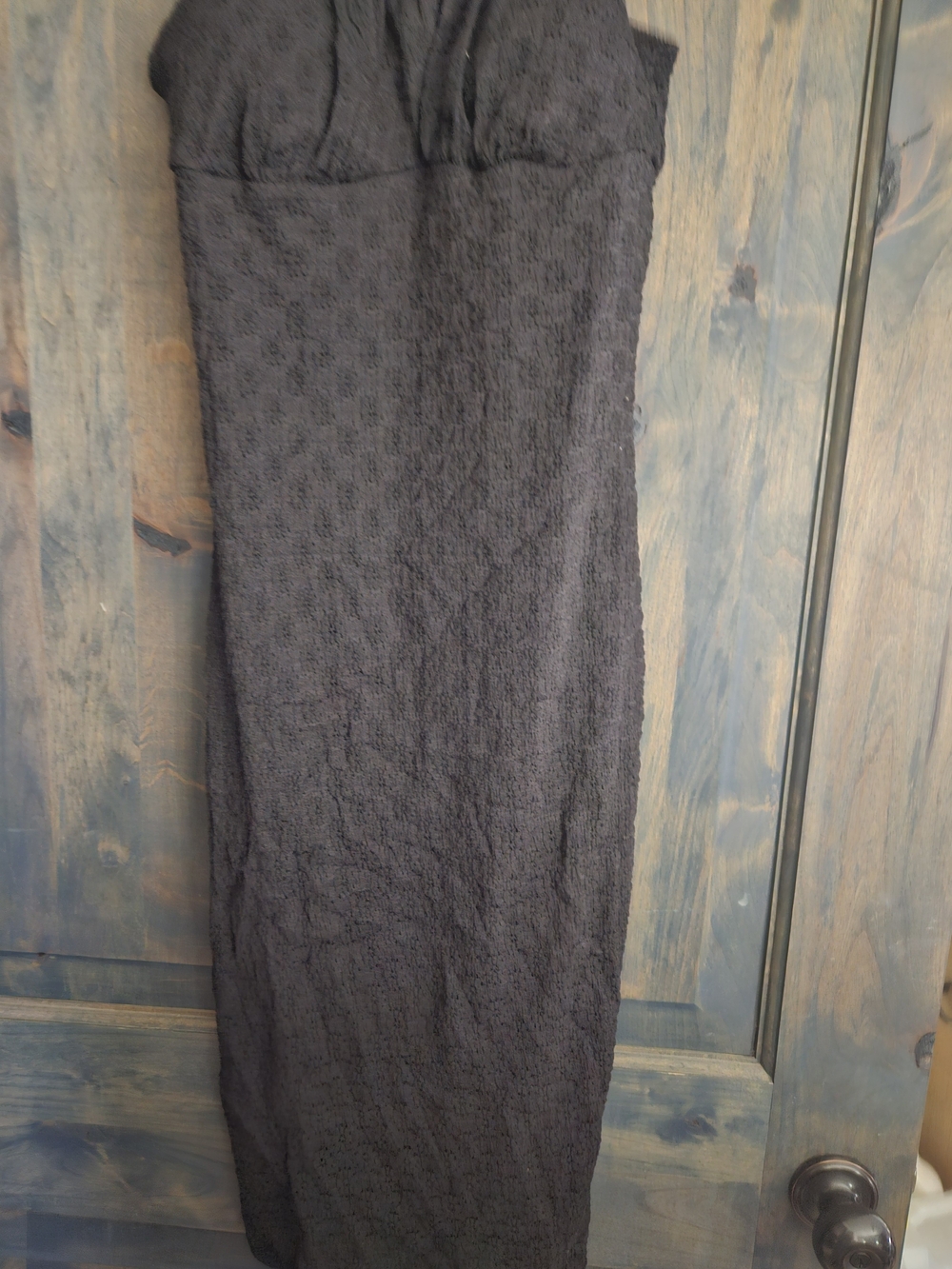 Women’s Black Textured Midi Skirt